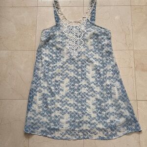 Adorable Blue and White Lined Dress With Lace Trim Size L